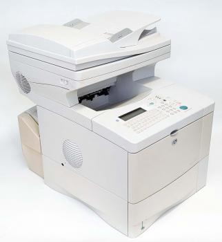 HP Laserjet 4100MFP C9148A SW Laser- Multifunktionsdrucker DEMO - erst 1260 gedr.Seiten