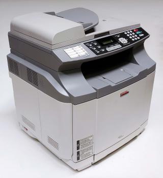 RICOH Aficio SP C210sf Farblaser- Multifunktionssystem - erst 31.120 gedr.Seiten