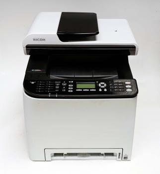 RICOH SP C252SF Farblaser-Multifunktionsgerät gebraucht, erst 18.000 gedr. Seiten
