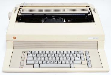 TA Triumph-Adler SE500 elektrische Schreibmaschine gebraucht
